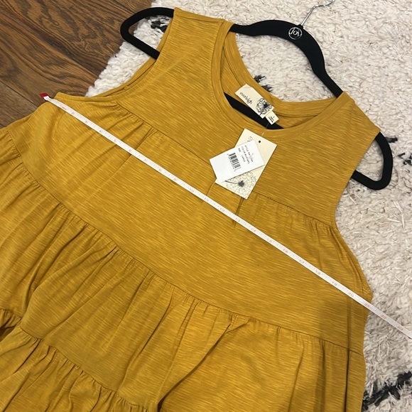 NWT everleigh tank - Picture 6 of 8